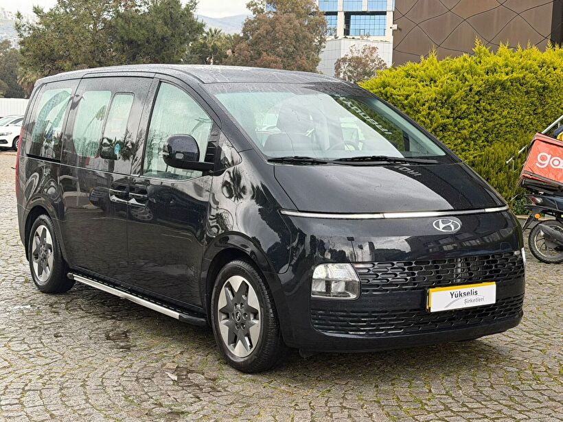 2022 Dizel Otomatik Hyundai Staria Mavi Yükseliş Nakil Araçları Turizm Ticaret ve Sanayi Anonim Şirketi