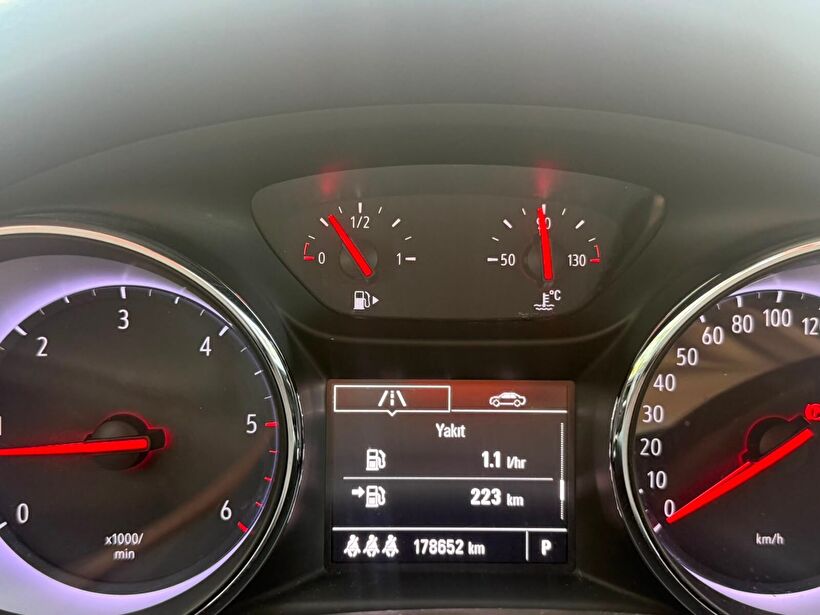 2016 Dizel Otomatik Opel Astra Gri Yükseliş Nakil Araçları Turizm Ticaret ve Sanayi Anonim Şirketi