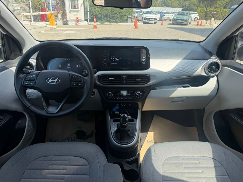 2025 Benzin Otomatik Hyundai i10 Beyaz Yükseliş Nakil Araçları Turizm Ticaret ve Sanayi Anonim Şirketi