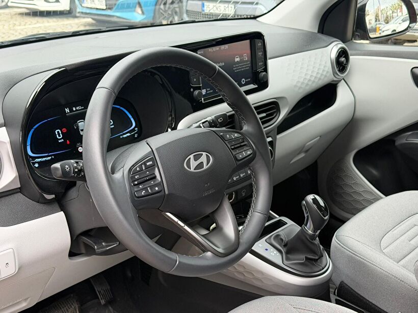 2024 Benzin Otomatik Hyundai i10 Kırmızı Yükseliş Nakil Araçları Turizm Ticaret ve Sanayi Anonim Şirketi