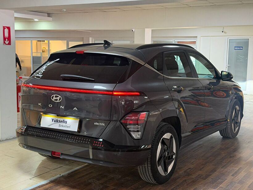 2024 Elektrik Otomatik Hyundai Kona Elektrik Füme Yükseliş Nakil Araçları Turizm Ticaret ve Sanayi Anonim Şirketi