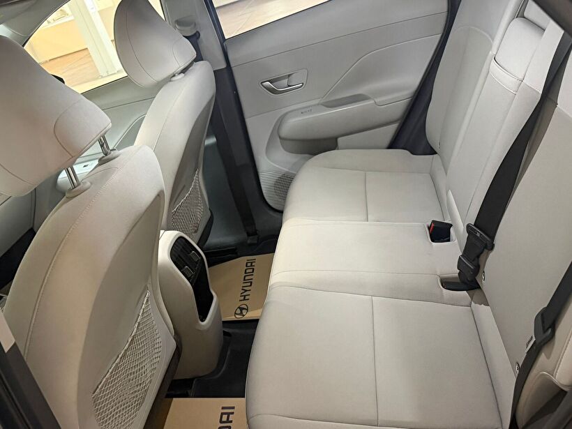 2024 Elektrik Otomatik Hyundai Kona Elektrik Füme Yükseliş Nakil Araçları Turizm Ticaret ve Sanayi Anonim Şirketi