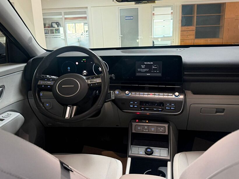 2024 Elektrik Otomatik Hyundai Kona Elektrik Füme Yükseliş Nakil Araçları Turizm Ticaret ve Sanayi Anonim Şirketi