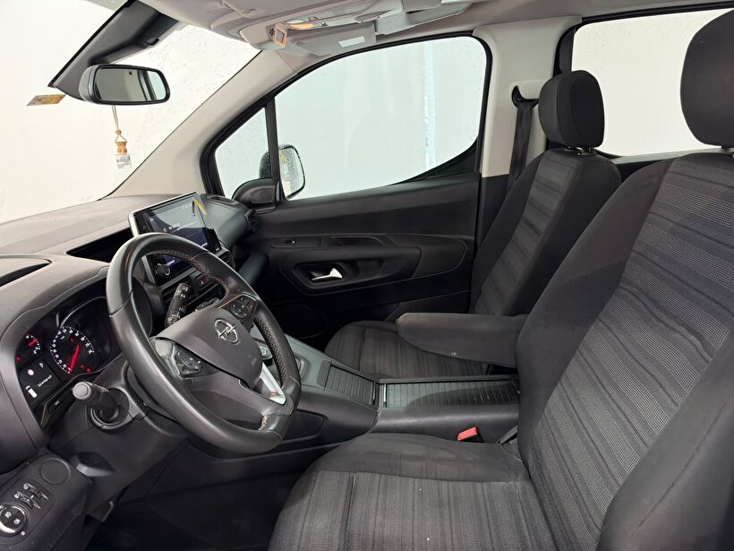 2021 Dizel Otomatik Opel Combo Life Gri Yükseliş Nakil Araçları Turizm Ticaret ve Sanayi Anonim Şirketi