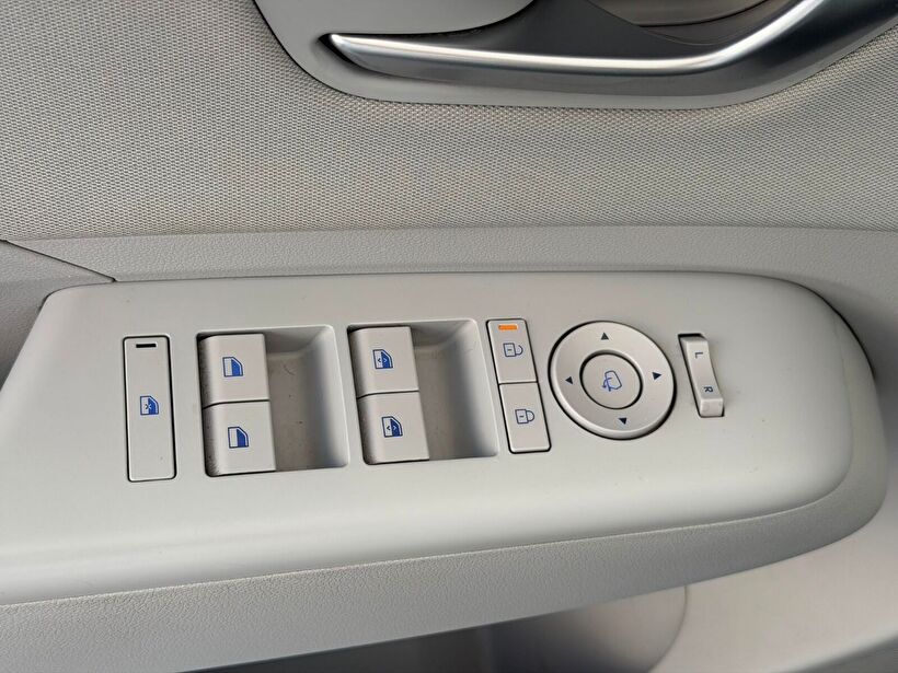2024 Elektrik Otomatik Hyundai Kona Gri Yükseliş Nakil Araçları Turizm Ticaret ve Sanayi Anonim Şirketi