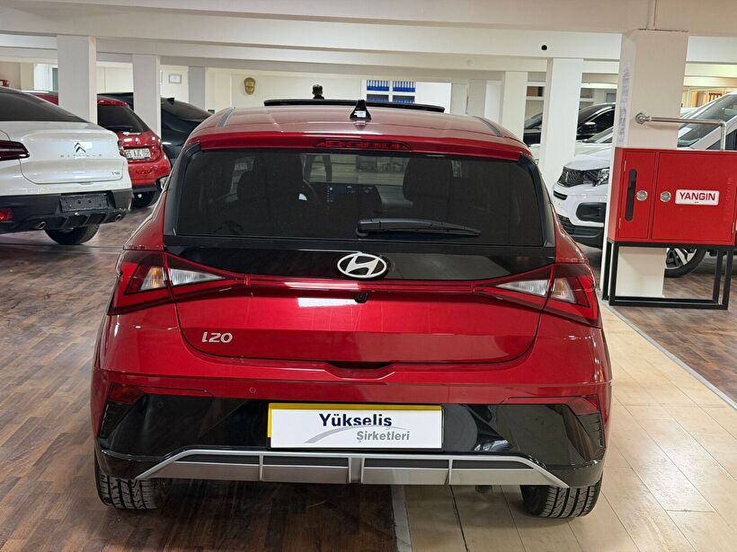 2025 Benzin Otomatik Hyundai i20 Kırmızı Yükseliş Nakil Araçları Turizm Ticaret ve Sanayi Anonim Şirketi