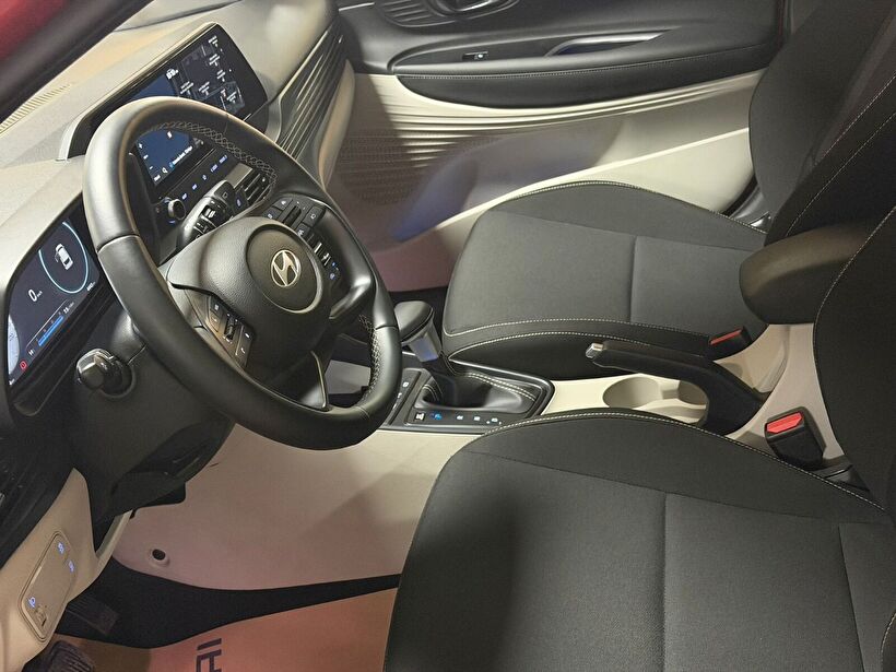 2025 Benzin Otomatik Hyundai i20 Kırmızı Yükseliş Nakil Araçları Turizm Ticaret ve Sanayi Anonim Şirketi