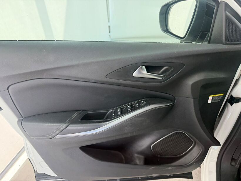 2019 Dizel Otomatik Opel Grandland X Beyaz Yükseliş Nakil Araçları Turizm Ticaret ve Sanayi Anonim Şirketi