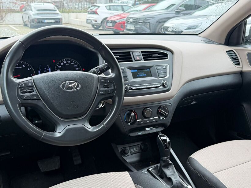 2018 Benzin Otomatik Hyundai i20 Beyaz Yükseliş Nakil Araçları Turizm Ticaret ve Sanayi Anonim Şirketi