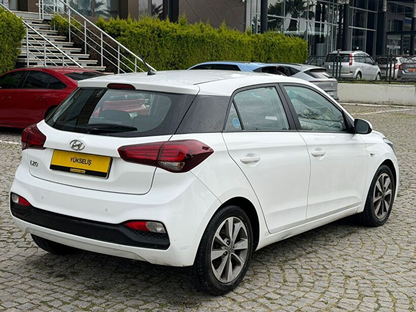 2018 Benzin Otomatik Hyundai i20 Beyaz Yükseliş Nakil Araçları Turizm Ticaret ve Sanayi Anonim Şirketi