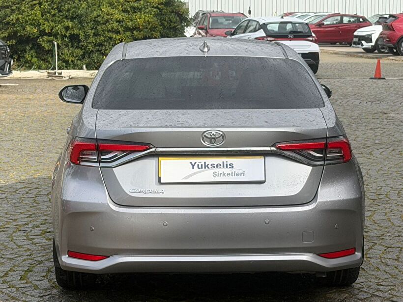 2021 Benzin Otomatik Toyota Corolla Gri Yükseliş Nakil Araçları Turizm Ticaret ve Sanayi Anonim Şirketi