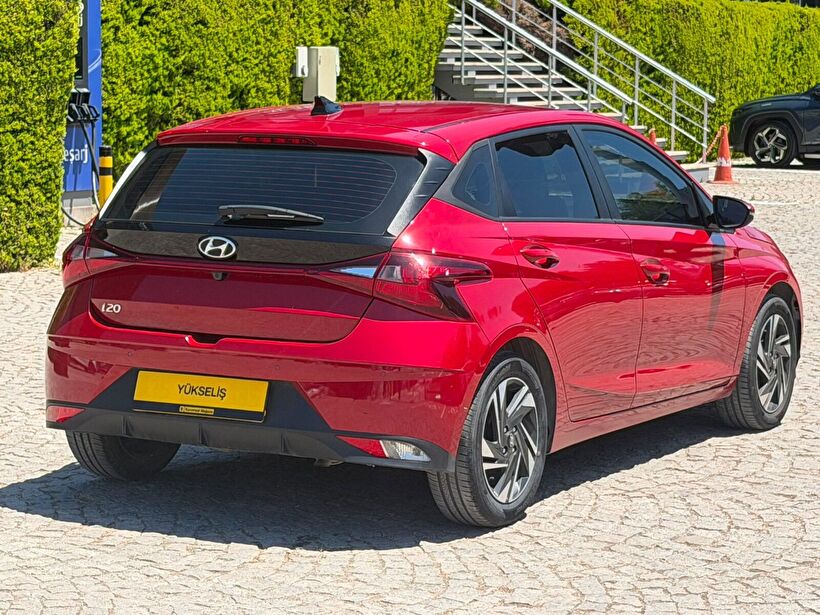 2023 Benzin Otomatik Hyundai i20 Kırmızı Yükseliş Nakil Araçları Turizm Ticaret ve Sanayi Anonim Şirketi