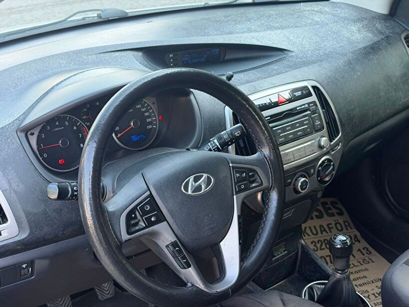 2012 Benzin Manuel Hyundai i20 Gri Yükseliş Nakil Araçları Turizm Ticaret ve Sanayi Anonim Şirketi