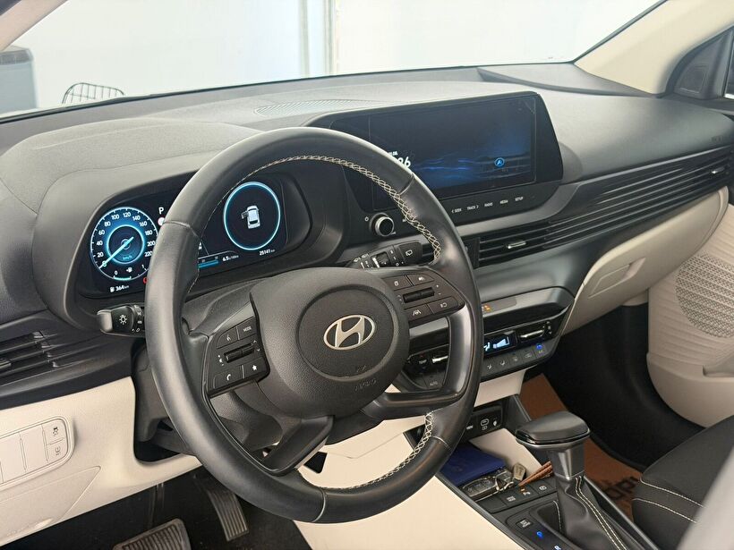 2024 Benzin Otomatik Hyundai i20 Füme Yükseliş Nakil Araçları Turizm Ticaret ve Sanayi Anonim Şirketi