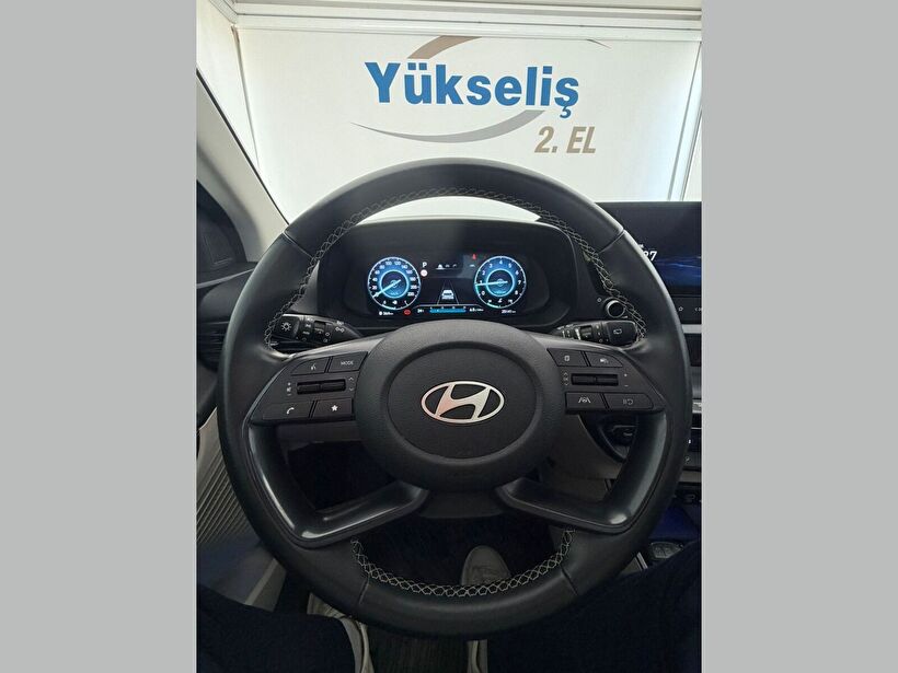 2024 Benzin Otomatik Hyundai i20 Füme Yükseliş Nakil Araçları Turizm Ticaret ve Sanayi Anonim Şirketi