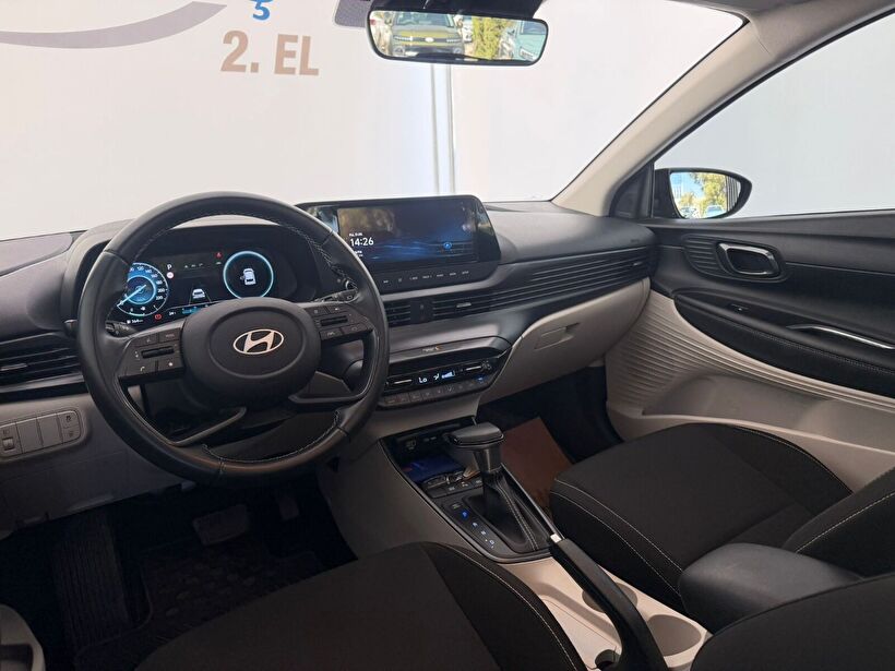 2024 Benzin Otomatik Hyundai i20 Füme Yükseliş Nakil Araçları Turizm Ticaret ve Sanayi Anonim Şirketi