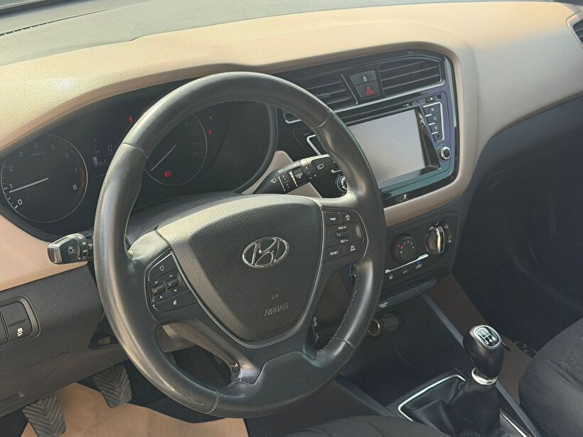 2016 Benzin Manuel Hyundai i20 Beyaz Yükseliş Nakil Araçları Turizm Ticaret ve Sanayi Anonim Şirketi
