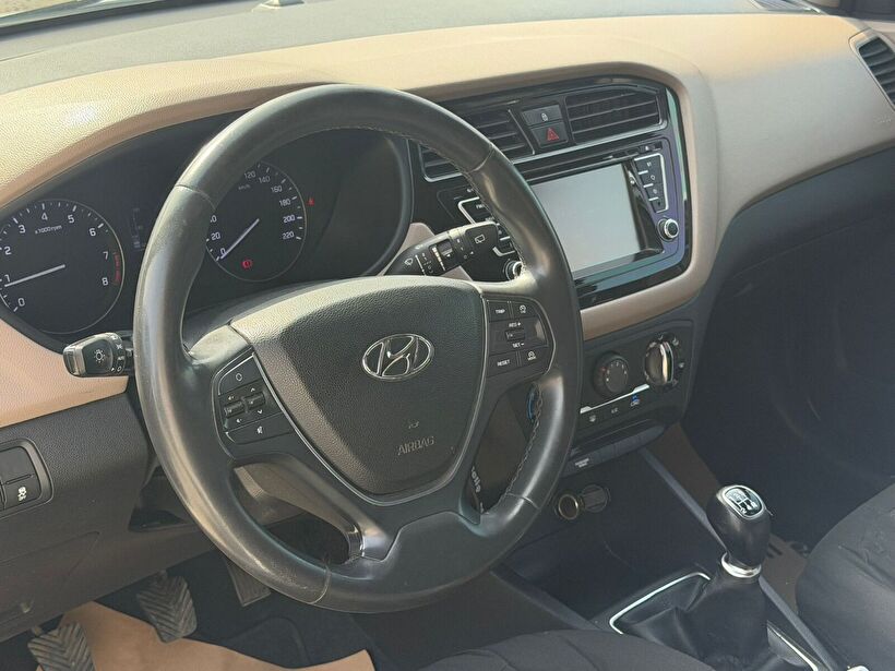 2016 Benzin Manuel Hyundai i20 Beyaz Yükseliş Nakil Araçları Turizm Ticaret ve Sanayi Anonim Şirketi