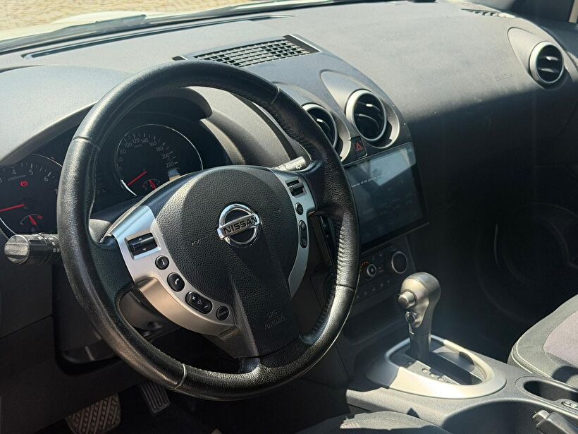 2012 Benzin Otomatik Nissan Qashqai Beyaz Yükseliş Nakil Araçları Turizm Ticaret ve Sanayi Anonim Şirketi