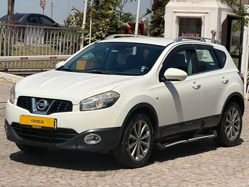 2012 Benzin Otomatik Nissan Qashqai Beyaz Yükseliş Nakil Araçları Turizm Ticaret ve Sanayi Anonim Şirketi