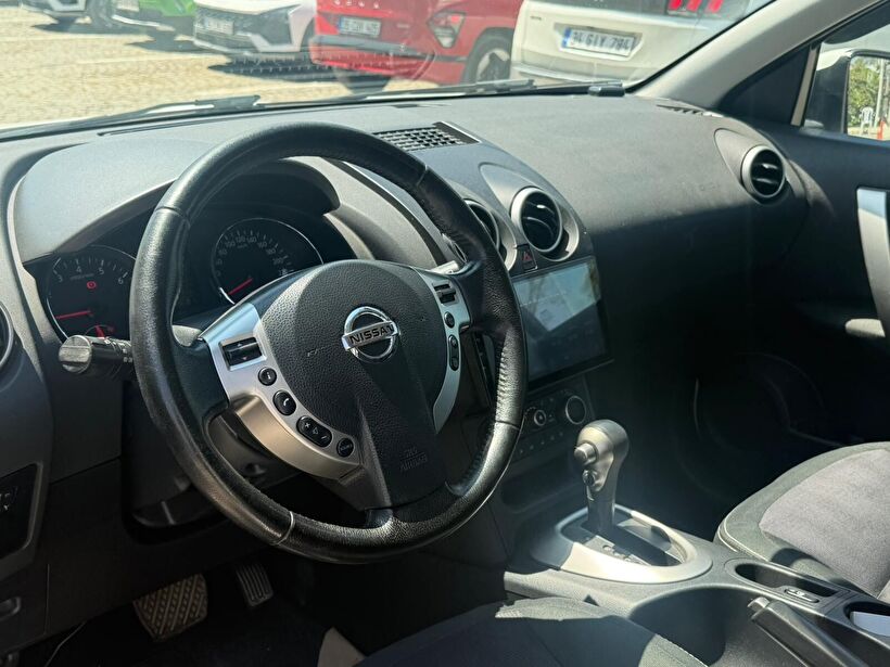 2012 Benzin Otomatik Nissan Qashqai Beyaz Yükseliş Nakil Araçları Turizm Ticaret ve Sanayi Anonim Şirketi