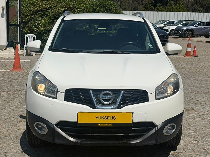 2012 Benzin Otomatik Nissan Qashqai Beyaz Yükseliş Nakil Araçları Turizm Ticaret ve Sanayi Anonim Şirketi