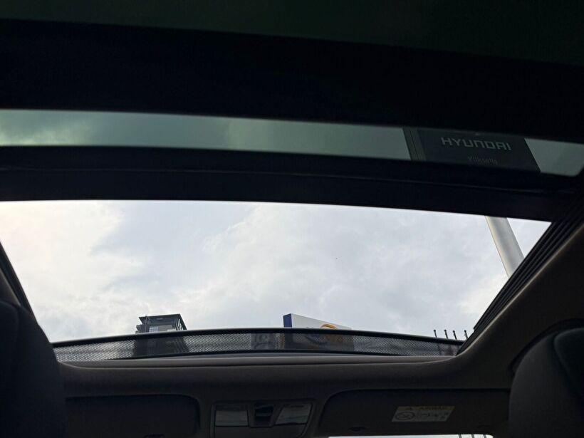 2017 Benzin + LPG Otomatik Hyundai i20 Beyaz Yükseliş Nakil Araçları Turizm Ticaret ve Sanayi Anonim Şirketi