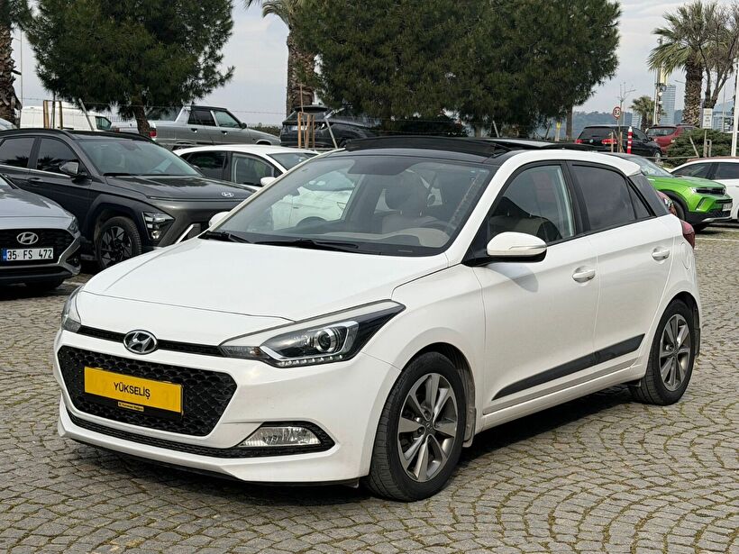 2017 Benzin + LPG Otomatik Hyundai i20 Beyaz Yükseliş Nakil Araçları Turizm Ticaret ve Sanayi Anonim Şirketi