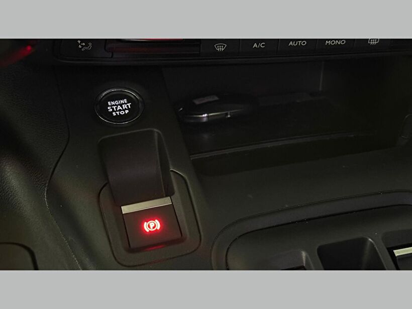 2025 Dizel Otomatik Opel Combo Gri Kemal Tepretoğulları Otomotiv Sanayi Ve Tic. A.Ş.