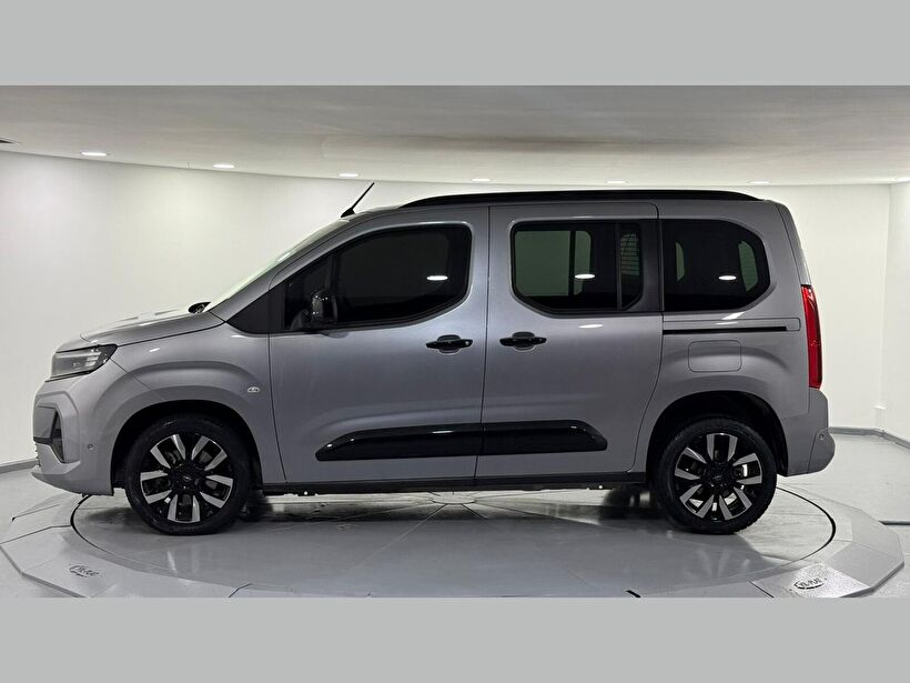 2025 Dizel Otomatik Opel Combo Gri Kemal Tepretoğulları Otomotiv Sanayi Ve Tic. A.Ş.