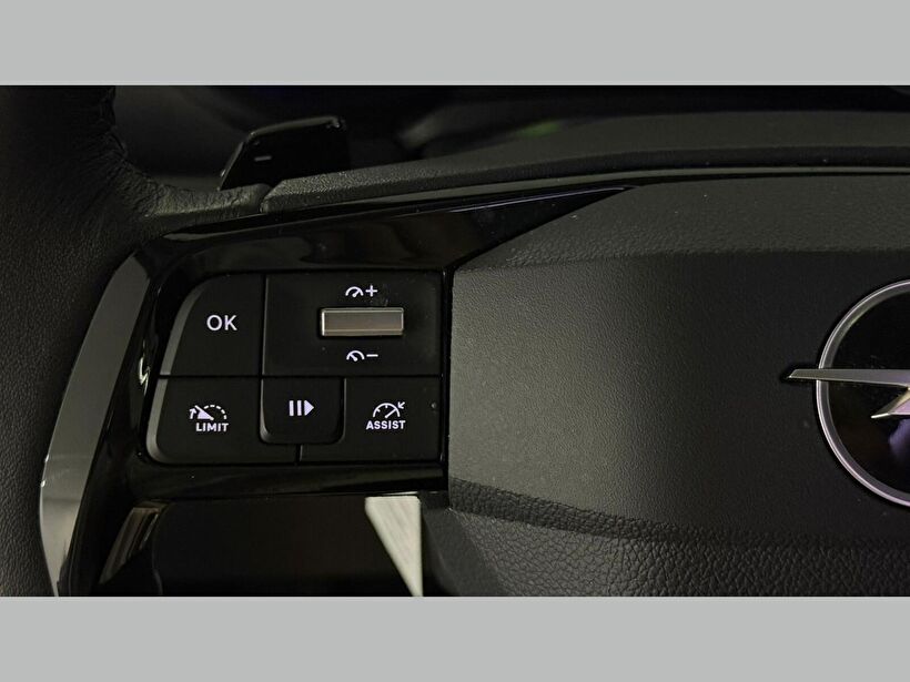 2025 Dizel Otomatik Opel Combo Gri Kemal Tepretoğulları Otomotiv Sanayi Ve Tic. A.Ş.