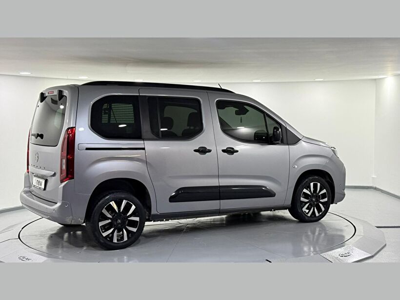 2025 Dizel Otomatik Opel Combo Gri Kemal Tepretoğulları Otomotiv Sanayi Ve Tic. A.Ş.