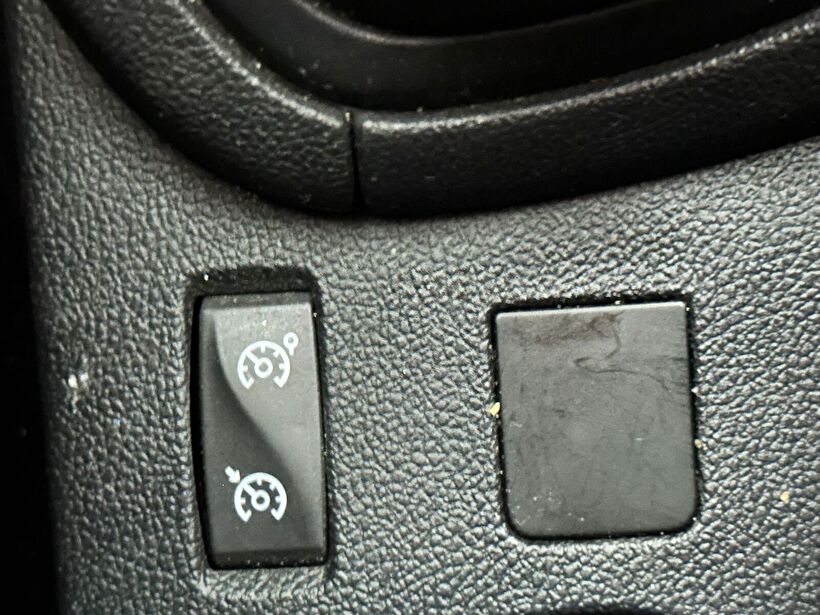 2015 Benzin Manuel Renault Clio Beyaz Kemal Tepretoğulları Otomotiv Sanayi Ve Tic. A.Ş.