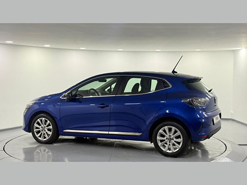 2025 Benzin Otomatik Renault Clio Mavi Kemal Tepretoğulları Otomotiv Sanayi Ve Tic. A.Ş.