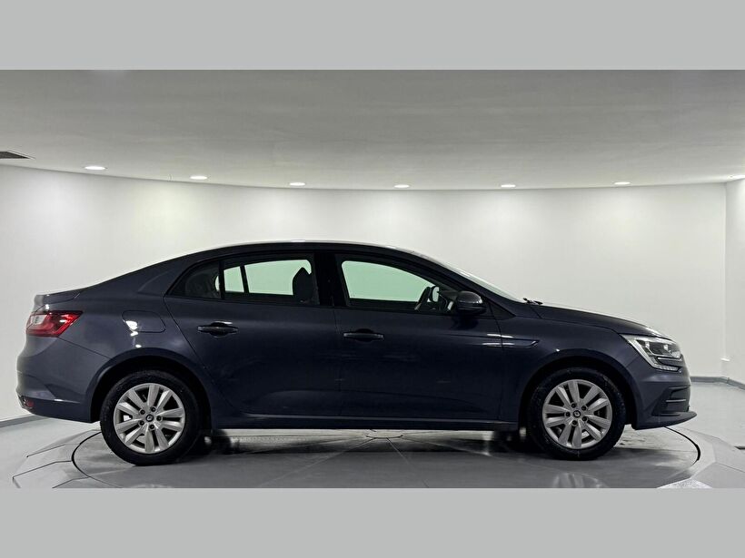 2025 Benzin Otomatik Renault Megane Gri Kemal Tepretoğulları Otomotiv Sanayi Ve Tic. A.Ş.