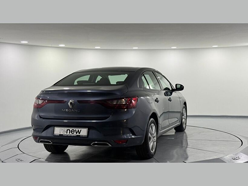 2025 Benzin Otomatik Renault Megane Gri Kemal Tepretoğulları Otomotiv Sanayi Ve Tic. A.Ş.