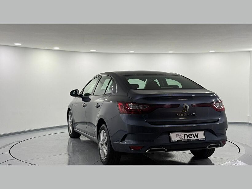 2025 Benzin Otomatik Renault Megane Gri Kemal Tepretoğulları Otomotiv Sanayi Ve Tic. A.Ş.