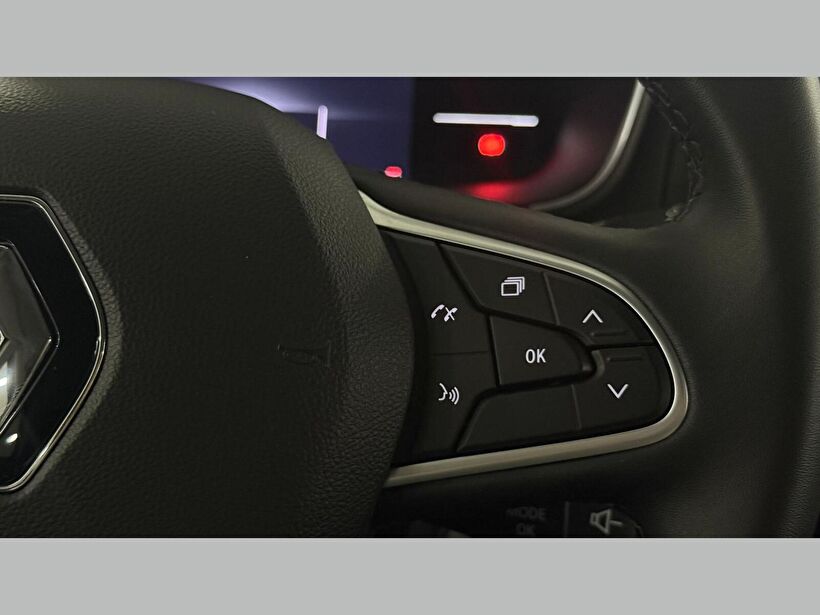 2025 Benzin Otomatik Renault Megane Gri Kemal Tepretoğulları Otomotiv Sanayi Ve Tic. A.Ş.