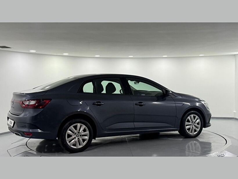 2025 Benzin Otomatik Renault Megane Gri Kemal Tepretoğulları Otomotiv Sanayi Ve Tic. A.Ş.