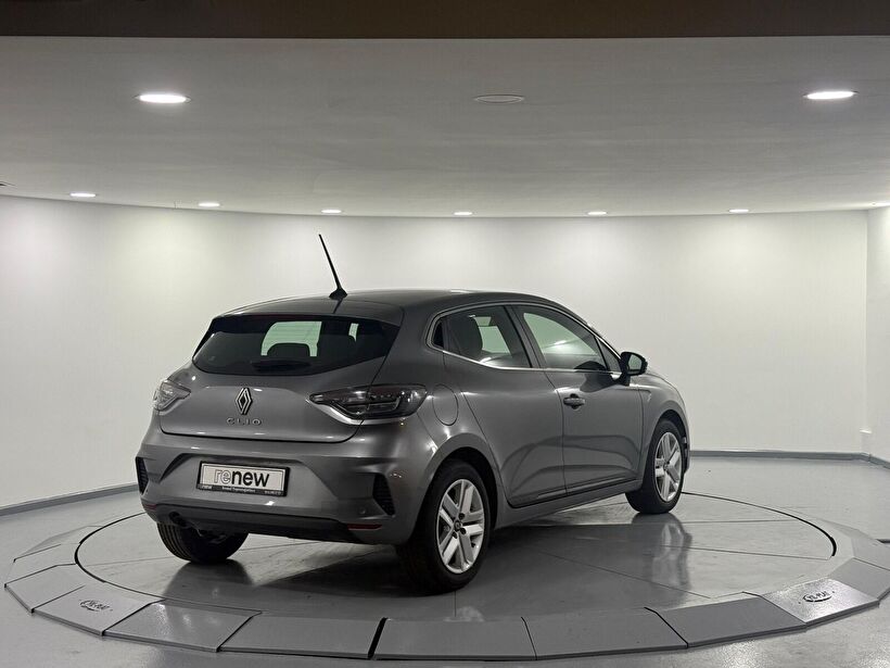 2025 Benzin Otomatik Renault Clio Gri Kemal Tepretoğulları Otomotiv Sanayi Ve Tic. A.Ş.