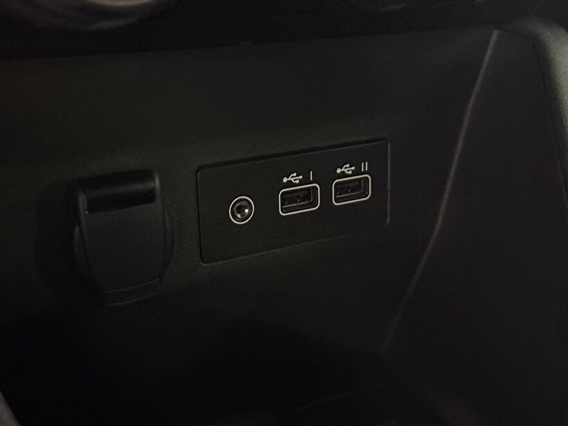 2025 Benzin Otomatik Renault Clio Gri Kemal Tepretoğulları Otomotiv Sanayi Ve Tic. A.Ş.