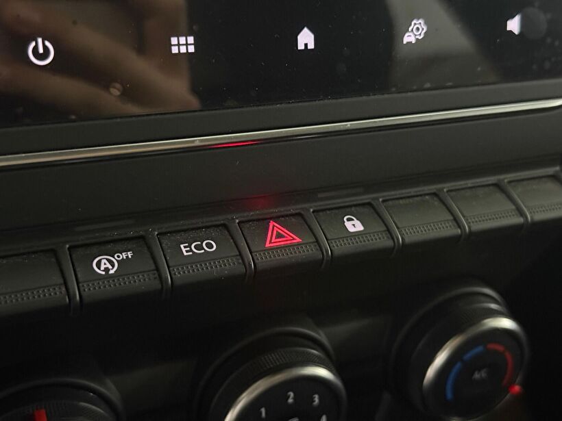 2025 Benzin Otomatik Renault Clio Gri Kemal Tepretoğulları Otomotiv Sanayi Ve Tic. A.Ş.