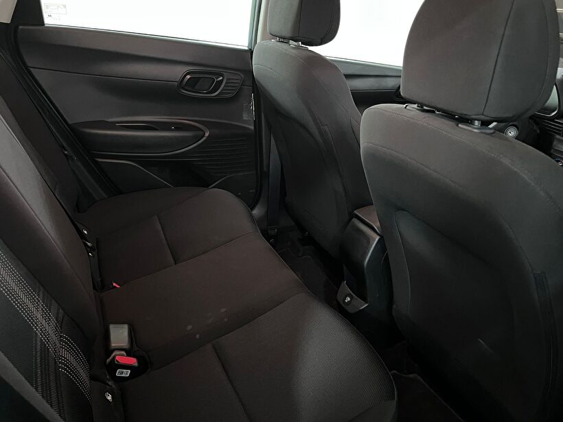 2025 Benzin Otomatik Hyundai Bayon Yeşil Kemal Tepretoğulları Otomotiv Sanayi Ve Tic. A.Ş.