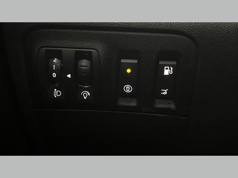 2025 Benzin Otomatik Renault Megane Beyaz Kemal Tepretoğulları Otomotiv Sanayi Ve Tic. A.Ş.