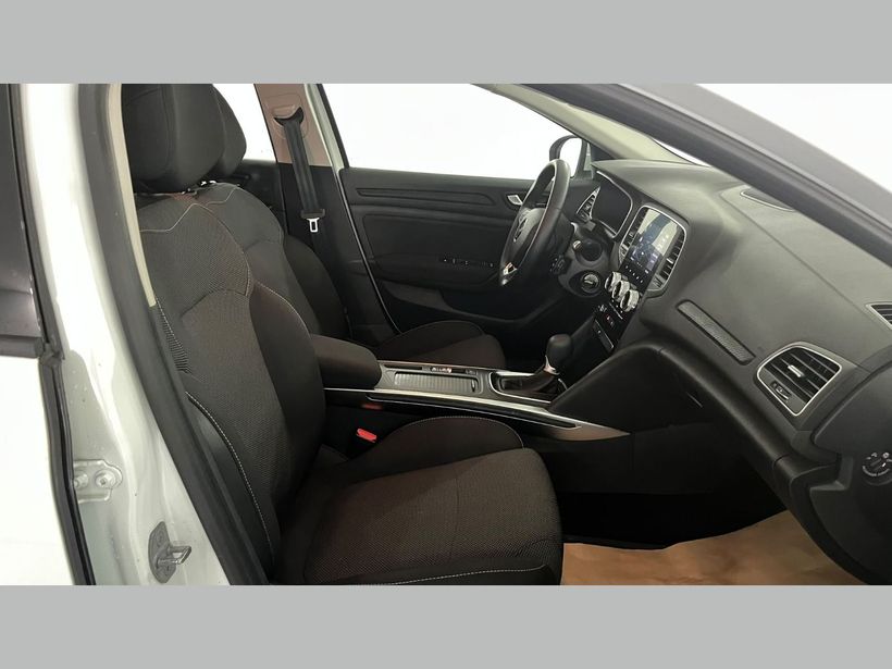2025 Benzin Otomatik Renault Megane Beyaz Kemal Tepretoğulları Otomotiv Sanayi Ve Tic. A.Ş.