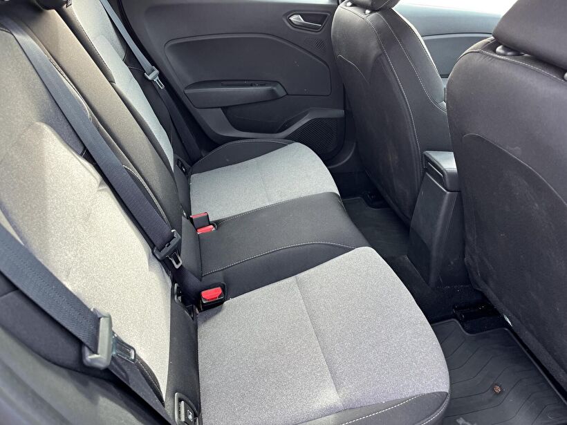 2024 Benzin Otomatik Renault Clio Gri Kemal Tepretoğulları Otomotiv Sanayi Ve Tic. A.Ş.