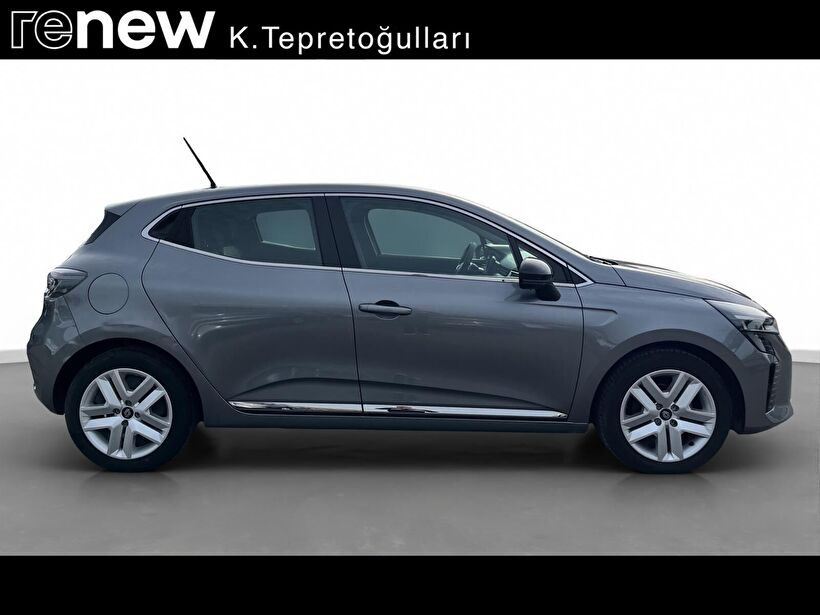 2024 Benzin Otomatik Renault Clio Gri Kemal Tepretoğulları Otomotiv Sanayi Ve Tic. A.Ş.