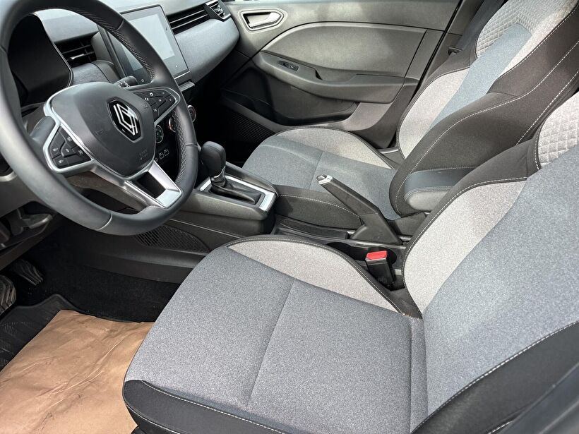 2024 Benzin Otomatik Renault Clio Gri Kemal Tepretoğulları Otomotiv Sanayi Ve Tic. A.Ş.