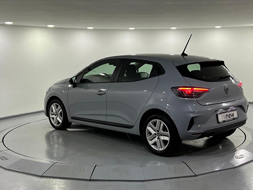 2026 Benzin Otomatik Renault Clio Gri Kemal Tepretoğulları Otomotiv Sanayi Ve Tic. A.Ş.