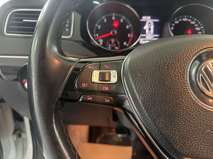 2015 Benzin Manuel Volkswagen Jetta Beyaz Kemal Tepretoğulları Otomotiv Sanayi Ve Tic. A.Ş.